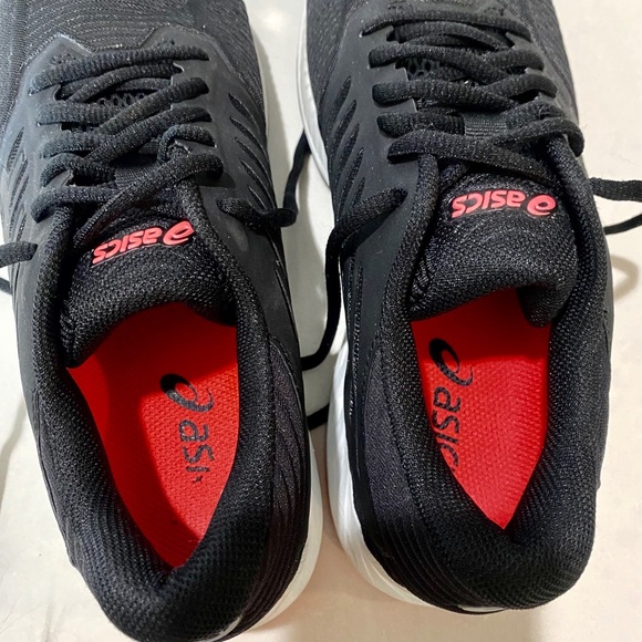 ASICS FuseX Running Shoes - Picture 5 of 8